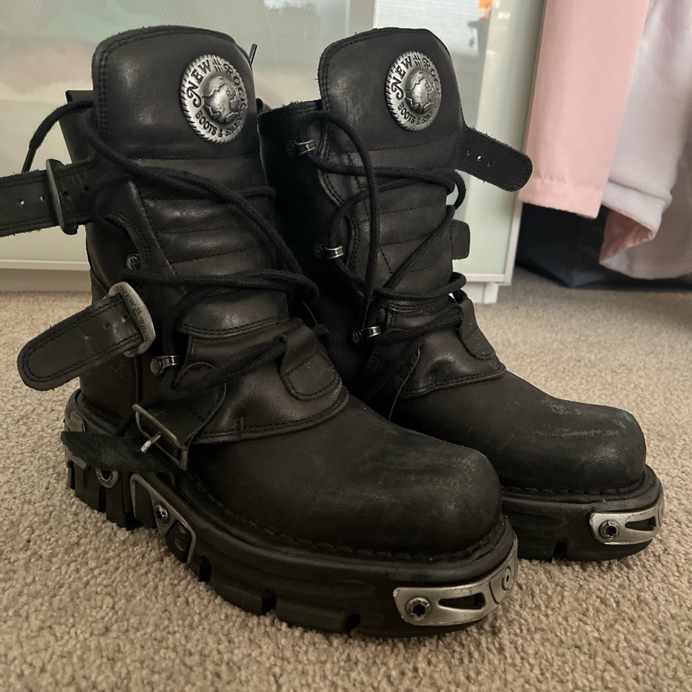 Scar reactor new rock boots